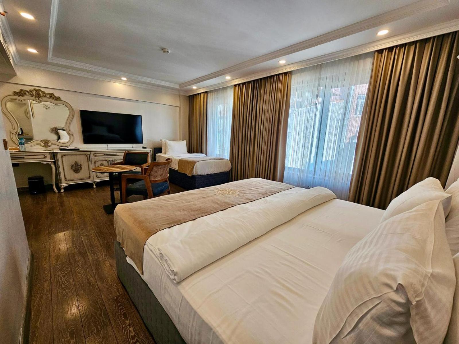 อัลมาดินา โฮเทล อิสตันบูล Hotel ภายนอก รูปภาพ